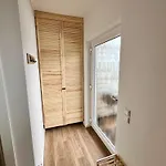 Maedchen Appartement Wunstorf
